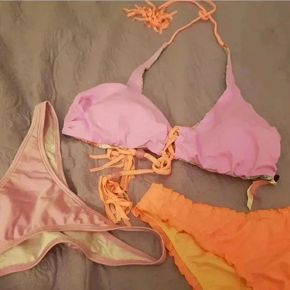 COPY - Victorias secret swimsuit new with tags - Picture 2 of 2